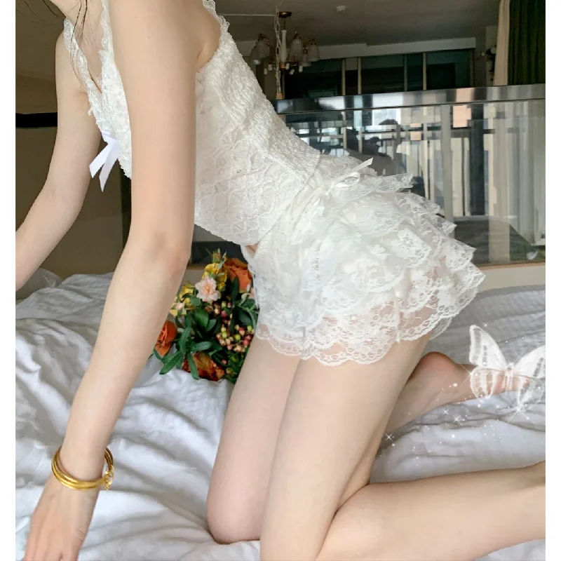 White Lace Shorts  PL52650