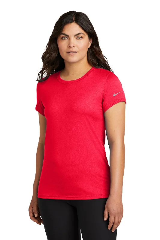 Nike Womens rLegend Dri-Fit Moisture Wicking Short Sleeve Crewneck T-Shirt - University Red